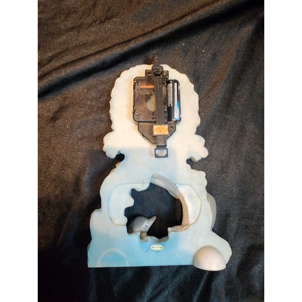 Vintage Dolphin Nautical Resin Desk Clock Ocean Waves Beach Coastal Decor Blue